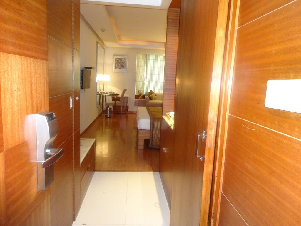 Hotel Ohris Banjara Hyderabad Esterno foto